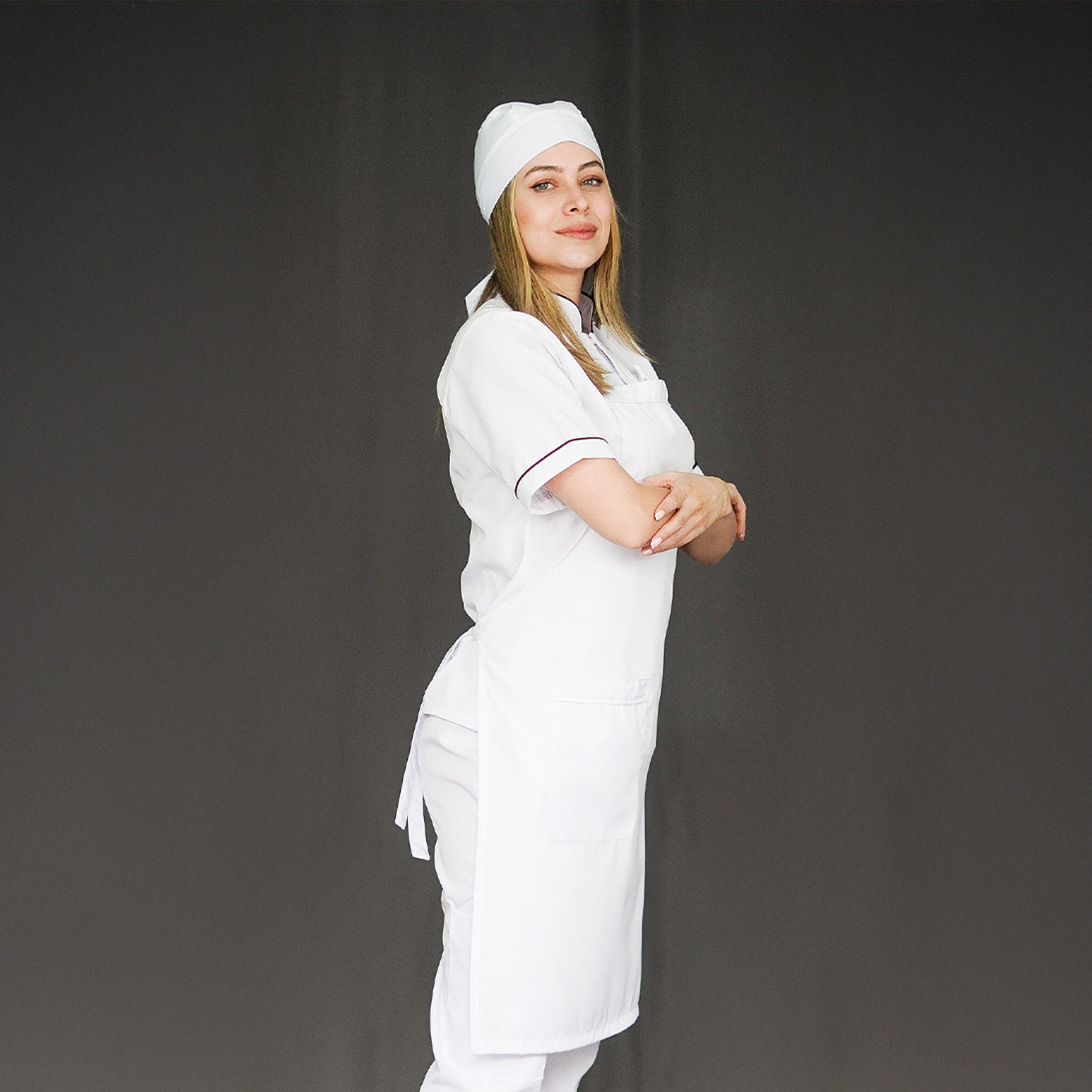 Combo Antifluido Camisa+Pantalón+Delantal+Cofia - Mujer